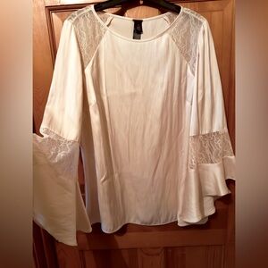 Chico’s Black Label pink blush satin blouse, size 1 (size 10)